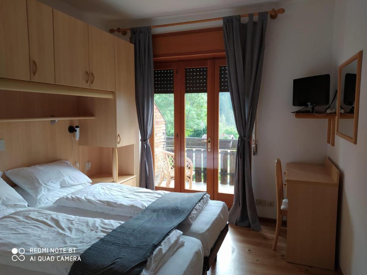 Sporting Hotel Club Pelos Buitenkant foto